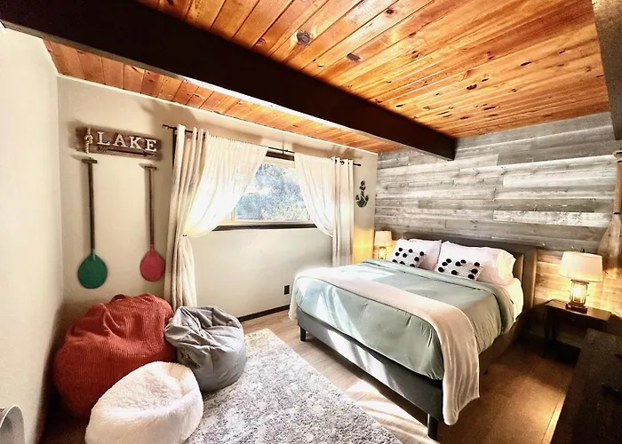 Cozy Cabin Near Resorts And The Village +Mtn Views