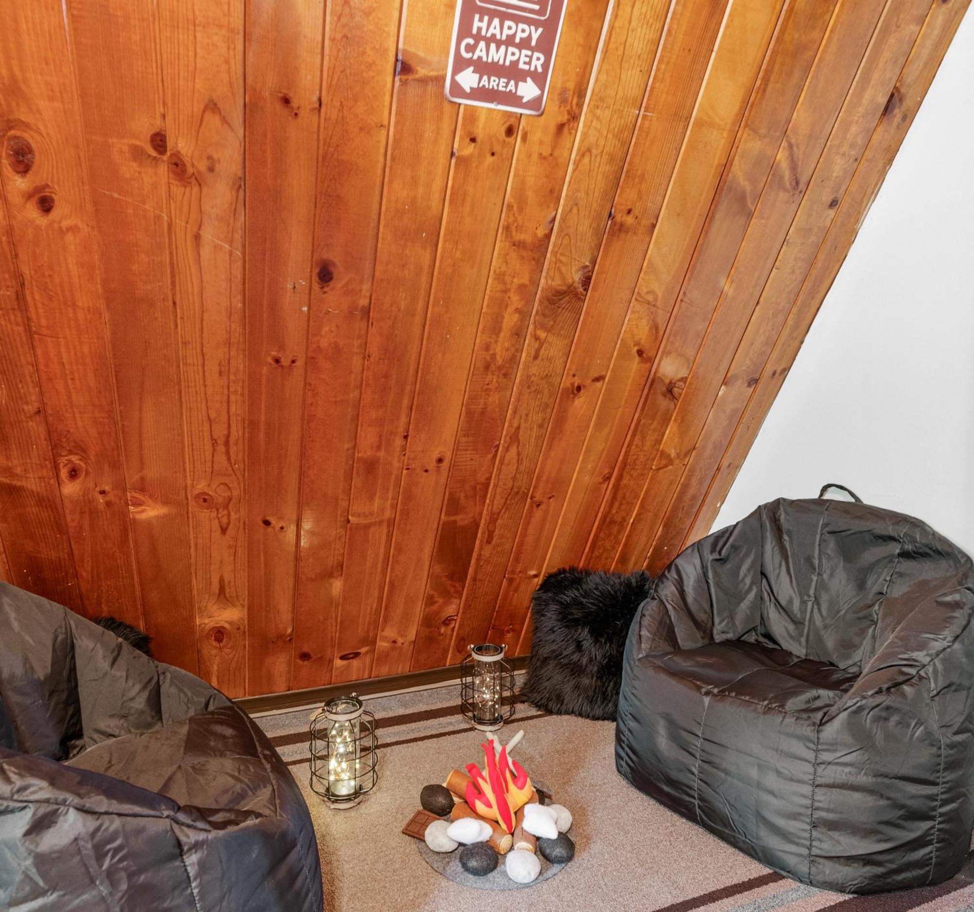 Holiday home Cozy Near And The Village +mtn Views