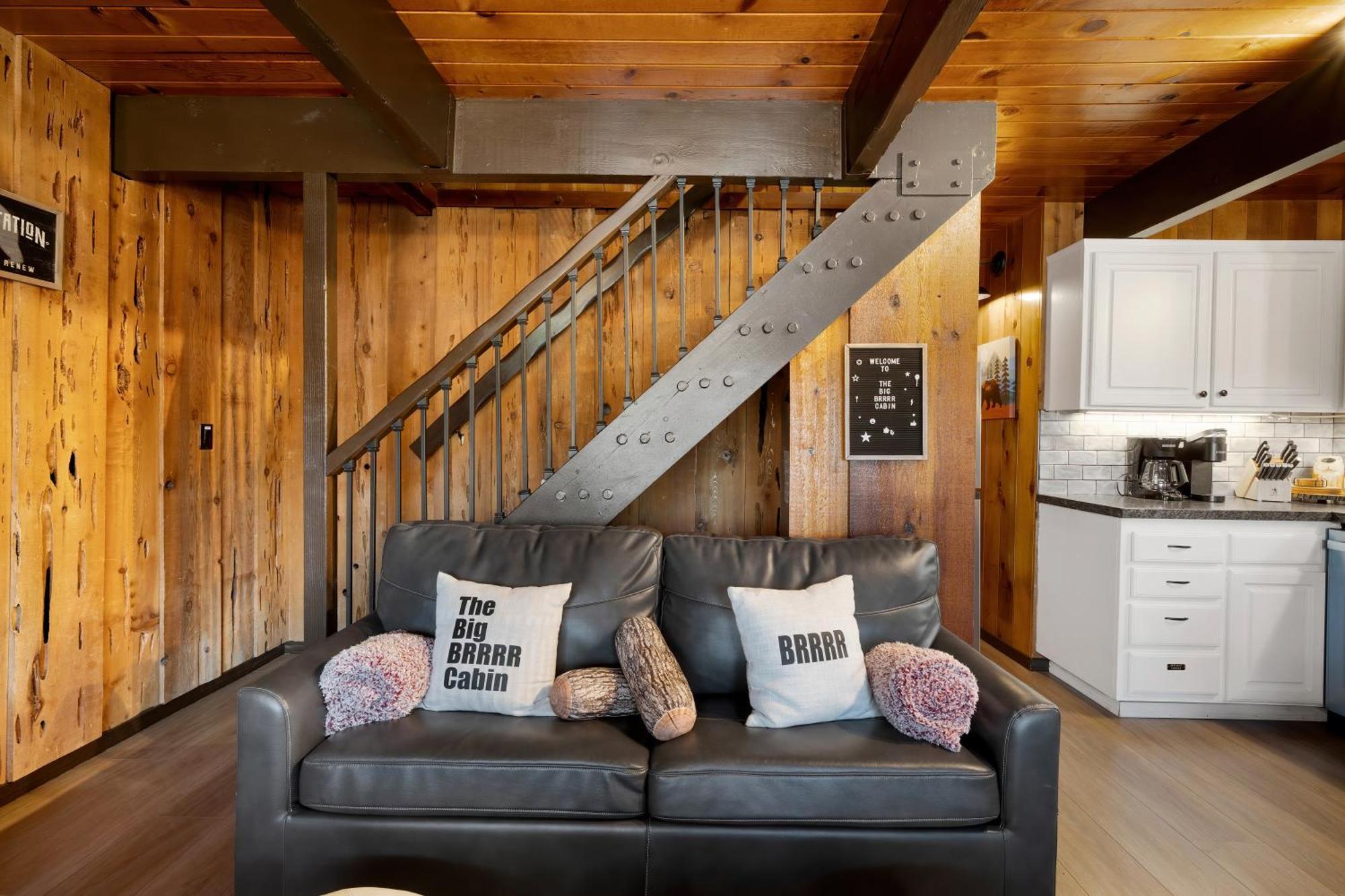 Cozy Near And The Village +mtn Views Holiday home *