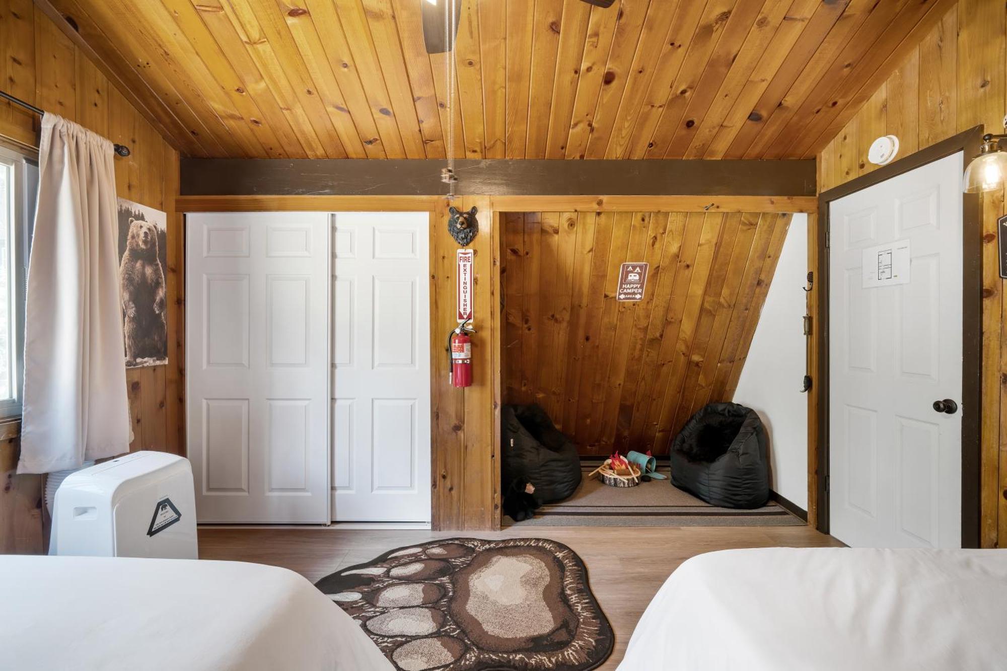 Cozy Near And The Village +mtn Views Big Bear City