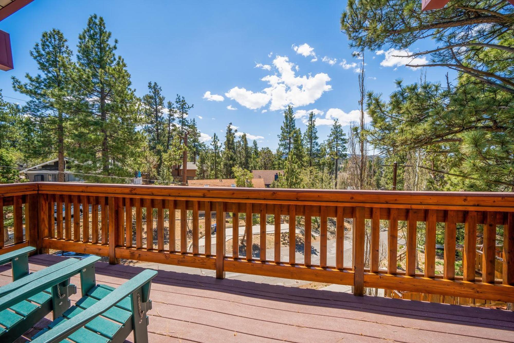 Holiday home Cozy Near And The Village +mtn Views Big Bear City