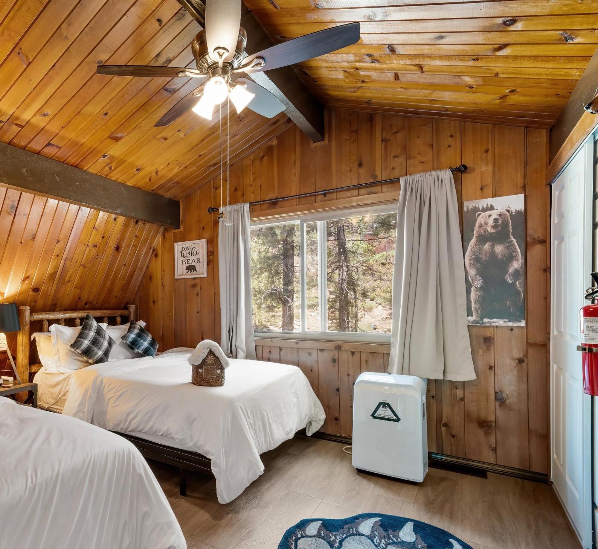 Cozy Near And The Village +mtn Views Holiday home *